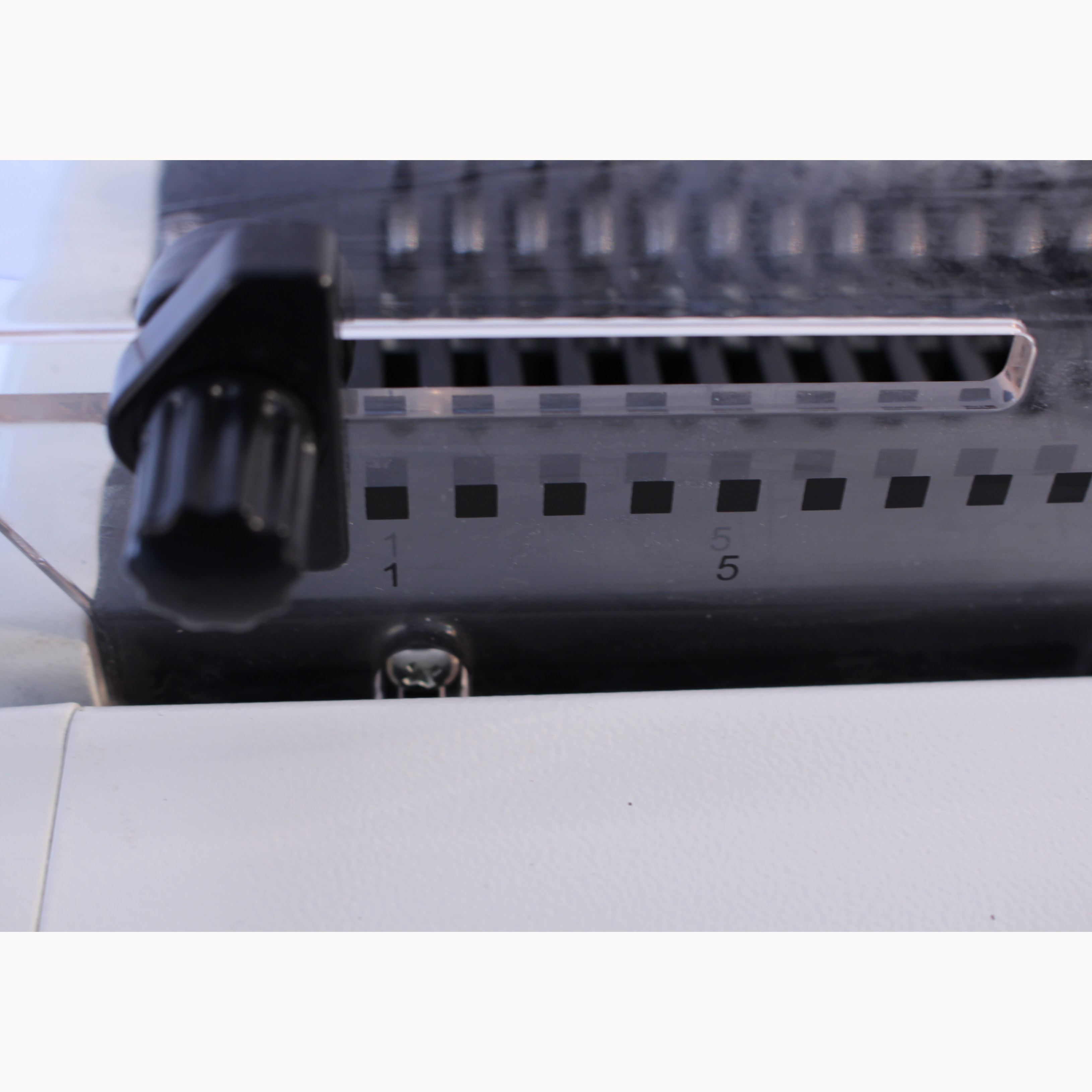Machine à relier électrique en - Binding Machine Comb avis et prix